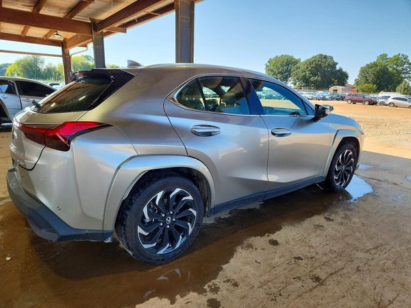2022 LEXUS UX 200 200 Premium