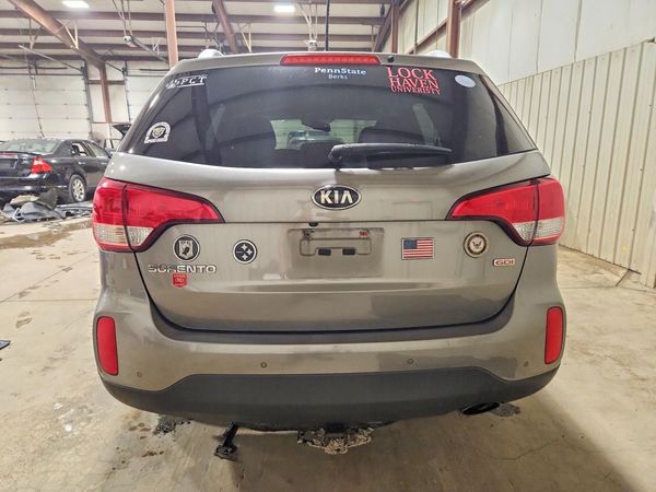 2014 KIA SORENTO Base/ LX