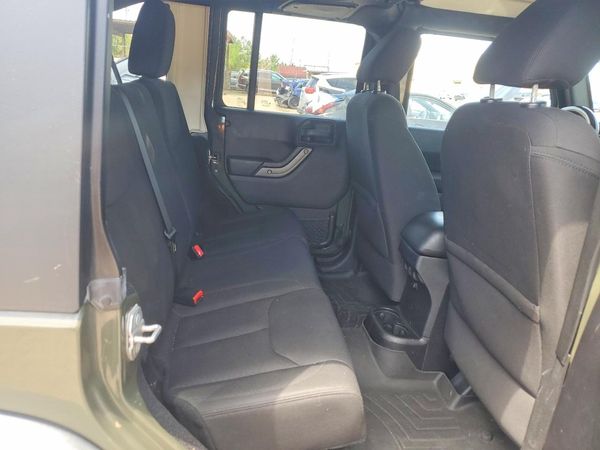 2015 JEEP WRANGLER UNLIMITED SPORT 4X4