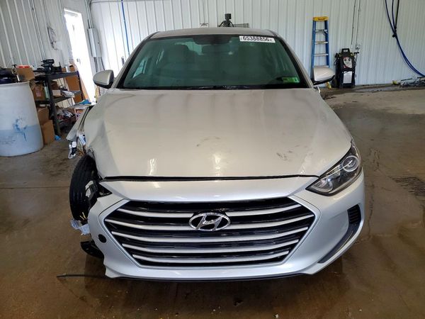 2017 HYUNDAI ELANTRA SE Base