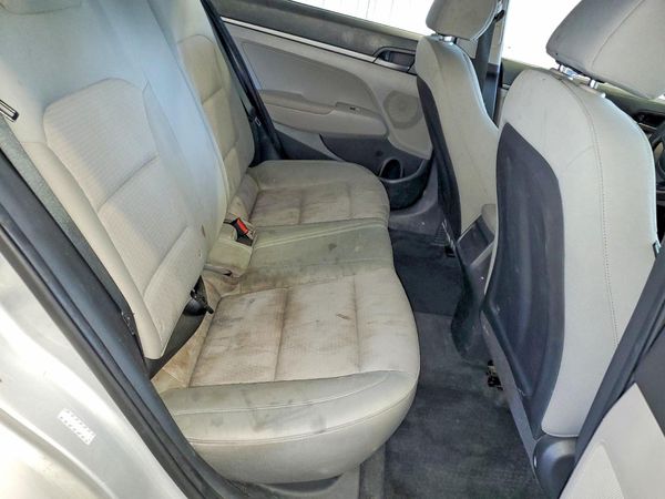 2017 HYUNDAI ELANTRA SE Base