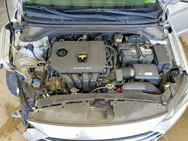 2017 HYUNDAI ELANTRA SE Base
