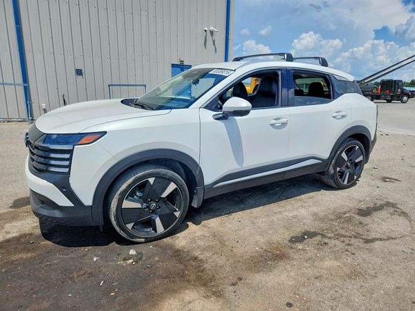 2025 NISSAN KICKS