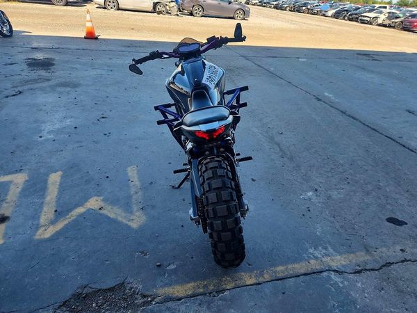 2015 YAMAHA FZ07