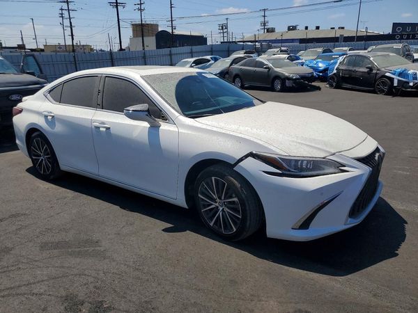 2025 LEXUS ES 300H