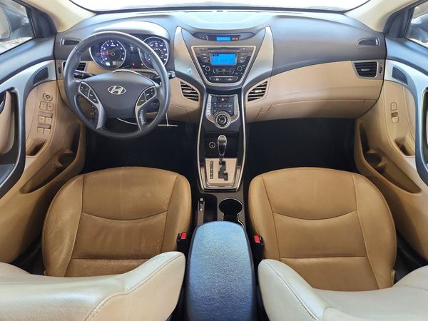 2013 HYUNDAI ELANTRA
