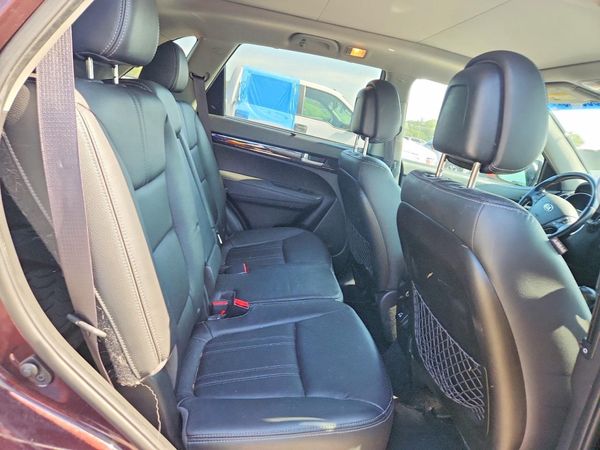 2014 KIA SORENTO SX