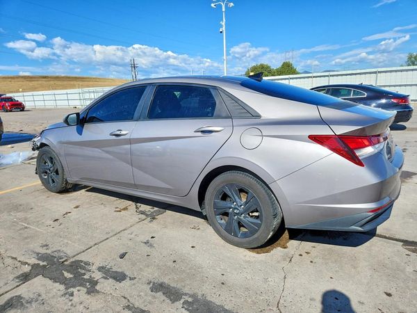 2021 HYUNDAI ELANTRA SEL