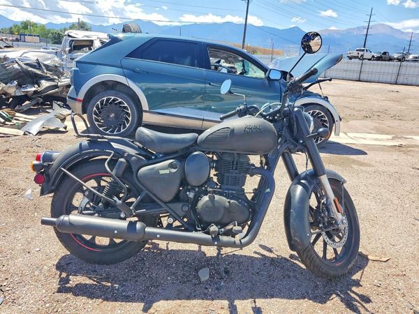 2023 ROYAL ENFIELD MOTORS CLASSIC 35 — RSDT