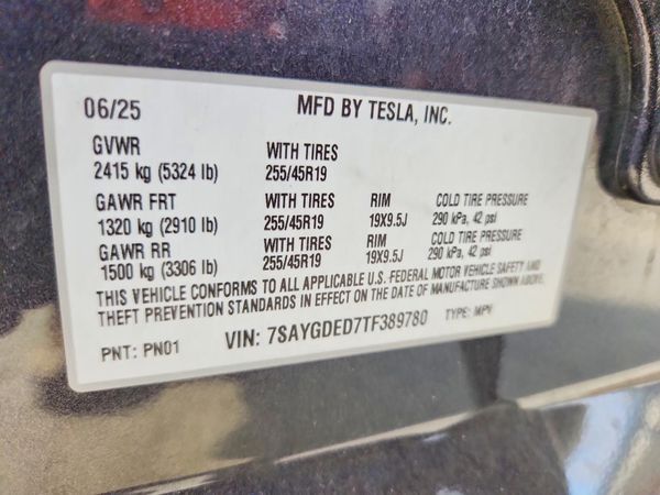 2026 TESLA MODEL Y
