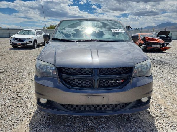 2018 DODGE GRAND CARAVAN SE