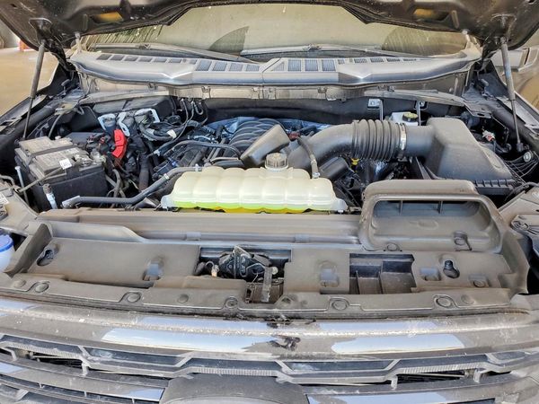 2025 FORD F150