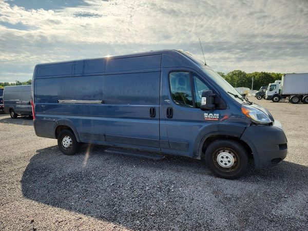 2020 RAM PROMASTER 3500 VF — Passenger 3/4