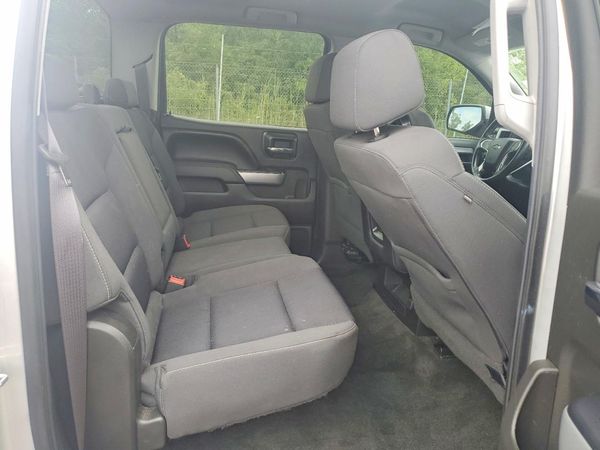 2017 CHEVROLET SILVERADO LT