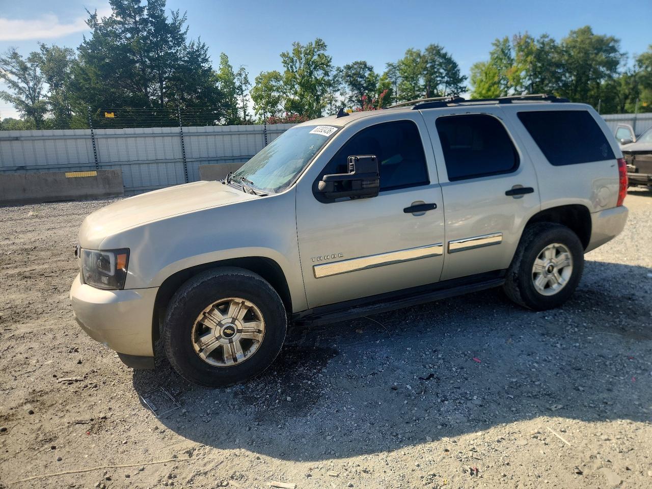 2014 CHEVROLET TAHOE LS