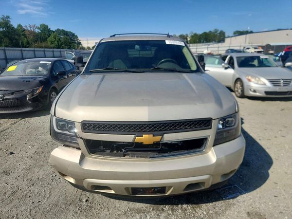 2014 CHEVROLET TAHOE LS