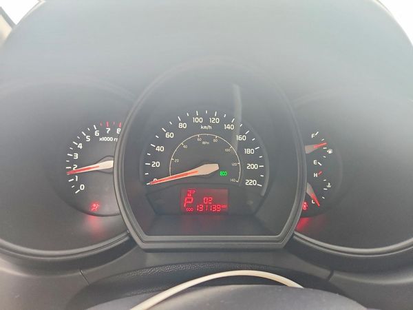 2014 KIA RIO