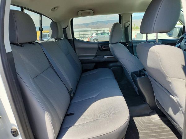 2017 TOYOTA TACOMA