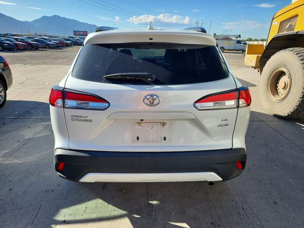 2024 TOYOTA COROLLA CROSS LE