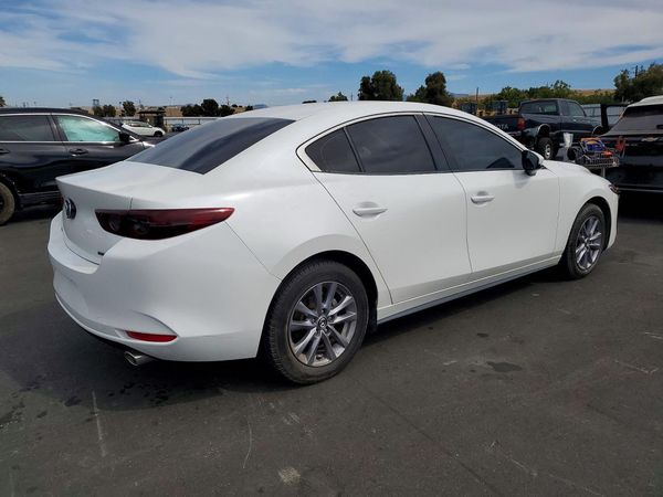 2020 MAZDA 3