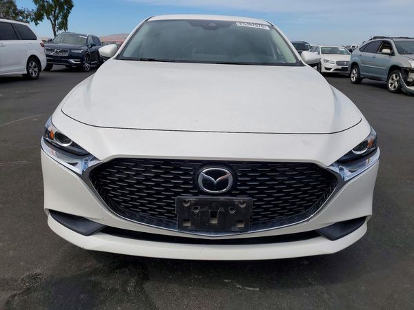 2020 MAZDA 3