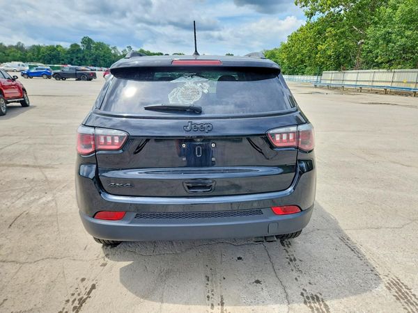 2018 JEEP COMPASS LATITUDE 4X4