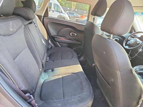 2016 KIA SOUL Exclaim