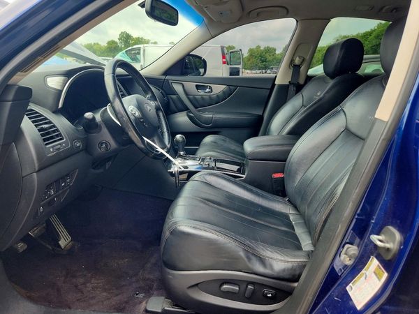 2012 INFINITI FX35