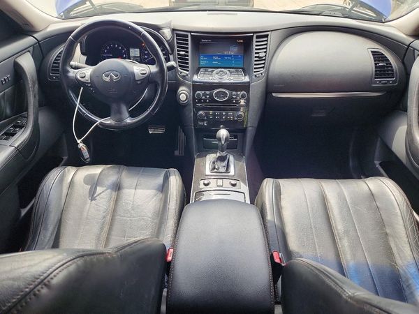 2012 INFINITI FX35
