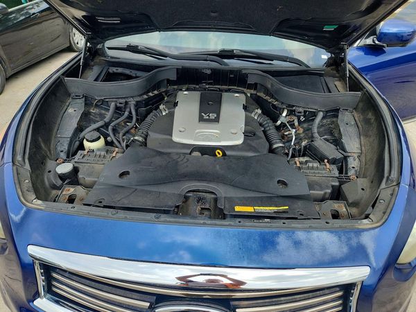 2012 INFINITI FX35