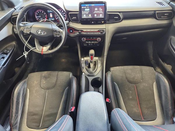 2019 HYUNDAI VELOSTER 2.0L and 2.0L Premium