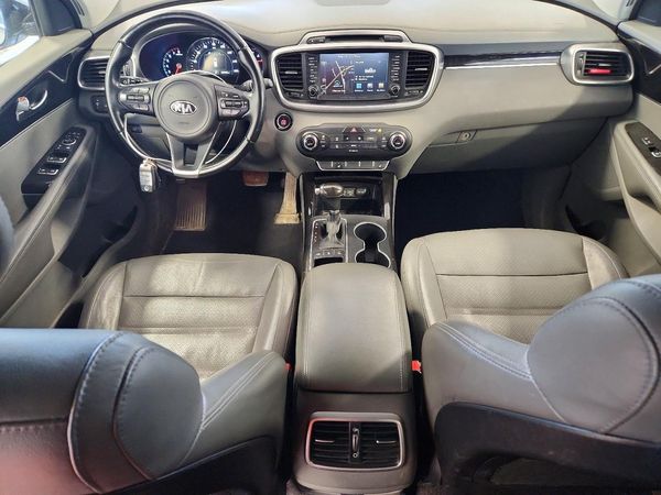 2016 KIA SORENTO