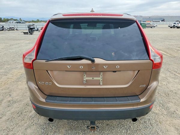 2012 VOLVO XC60