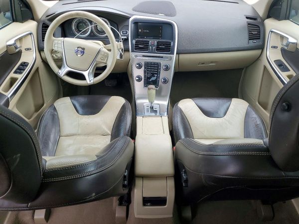 2012 VOLVO XC60