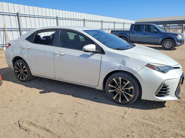 2017 TOYOTA COROLLA