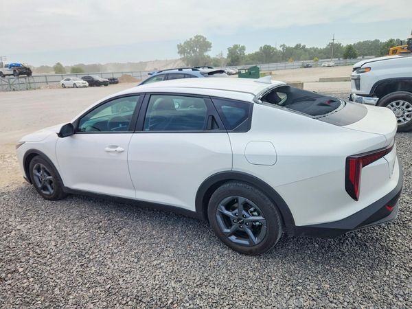 2026 KIA K4 LX, LXS
