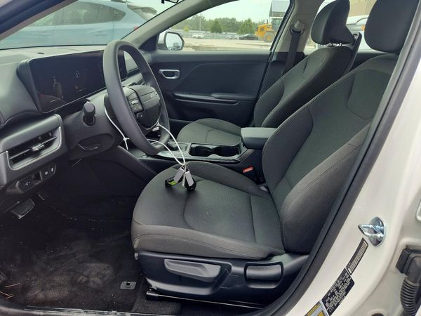2026 KIA K4 LX, LXS