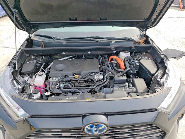 2023 TOYOTA RAV4 Limited — Engine bay