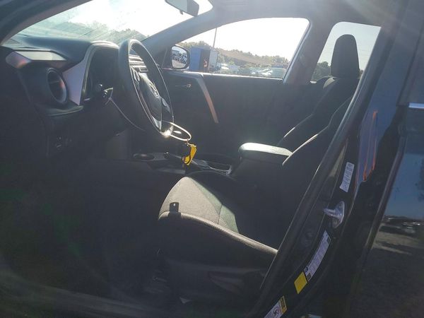 2015 TOYOTA RAV4 XLE (M Grade)