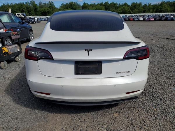 2019 TESLA MODEL 3