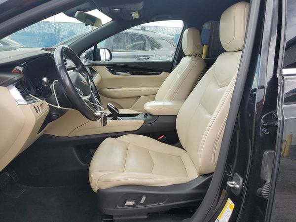 2018 CADILLAC XT5