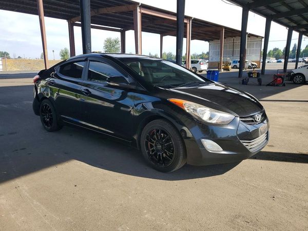 2012 HYUNDAI ELANTRA GLS(Middle grade)