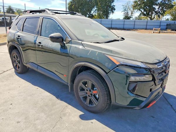 2026 NISSAN ROGUE SV