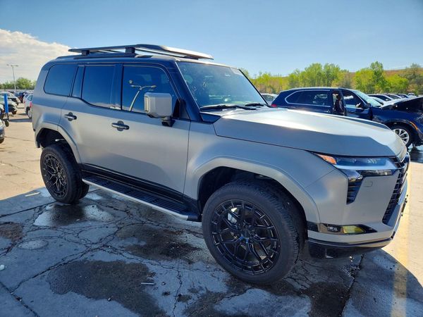 2024 LEXUS GX 550
