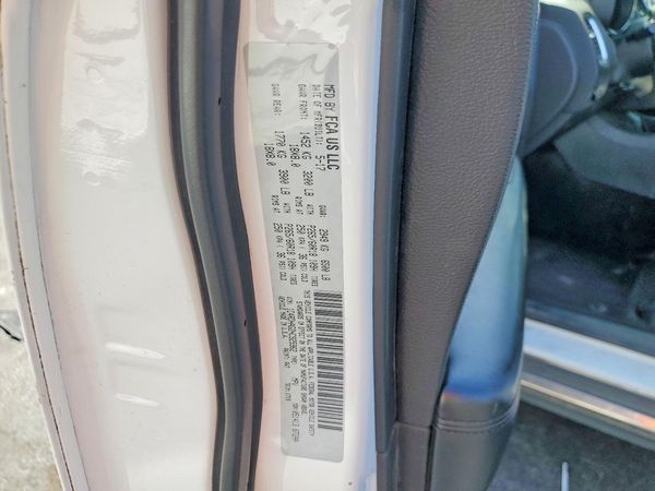 2017 DODGE DURANGO SXT RWD