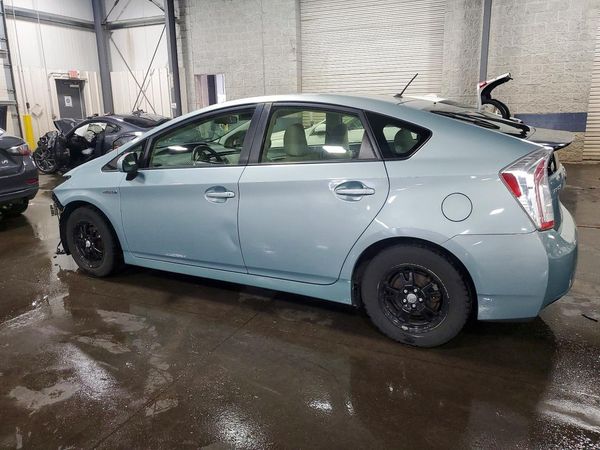 2012 TOYOTA PRIUS