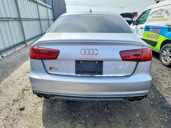 2016 AUDI S6
