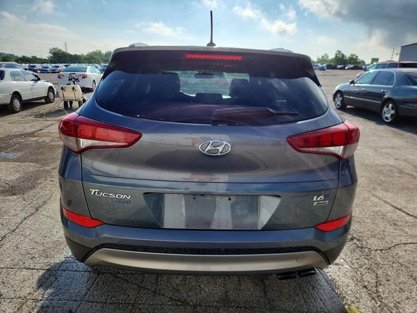 2016 HYUNDAI TUCSON