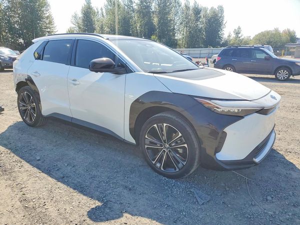2023 TOYOTA BZ4X