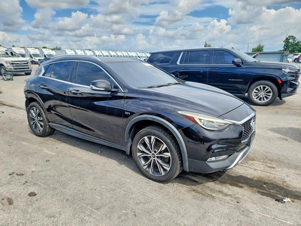 2018 INFINITI QX30